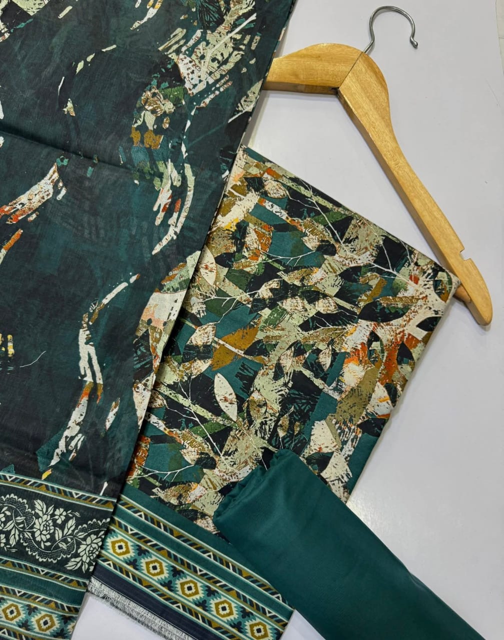 Bin Saeed Printed Lawn Unstitched 3 Piece Suit