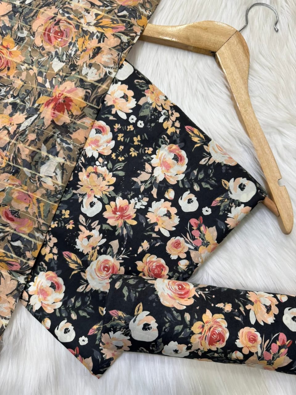 Bin Saeed Printed Lawn Unstitched 3 Piece Suit