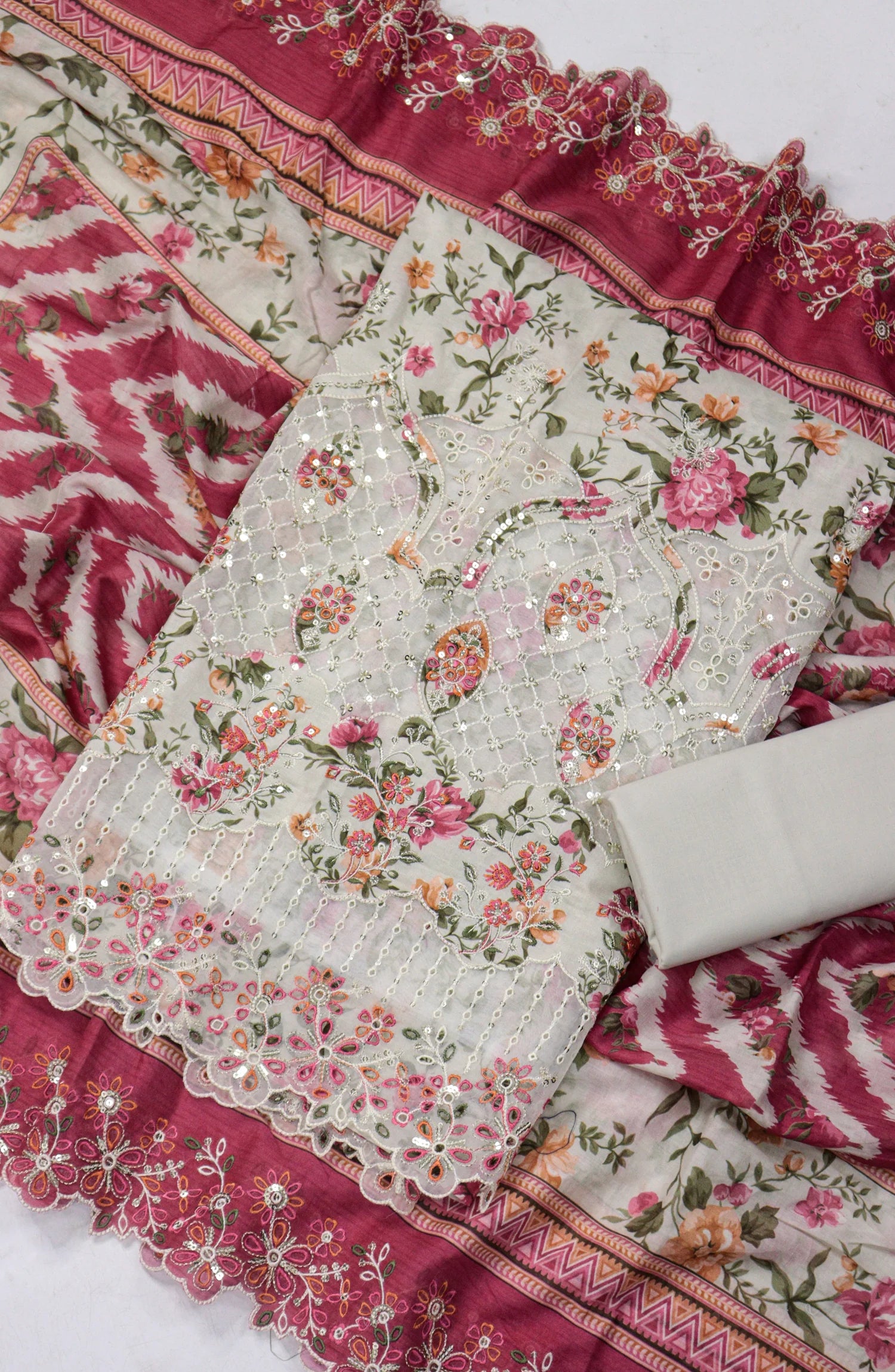 Bin Saeed Embroidered Lawn Unstitched 3 Piece Suit